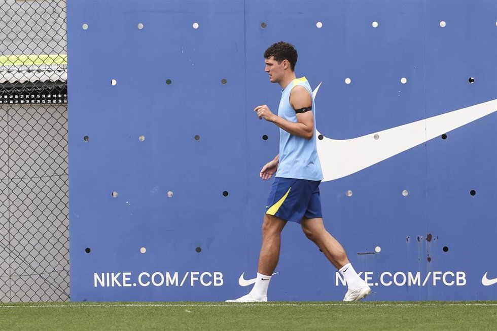Andreas Christensen en un entrenamiento con el FC Barcelona