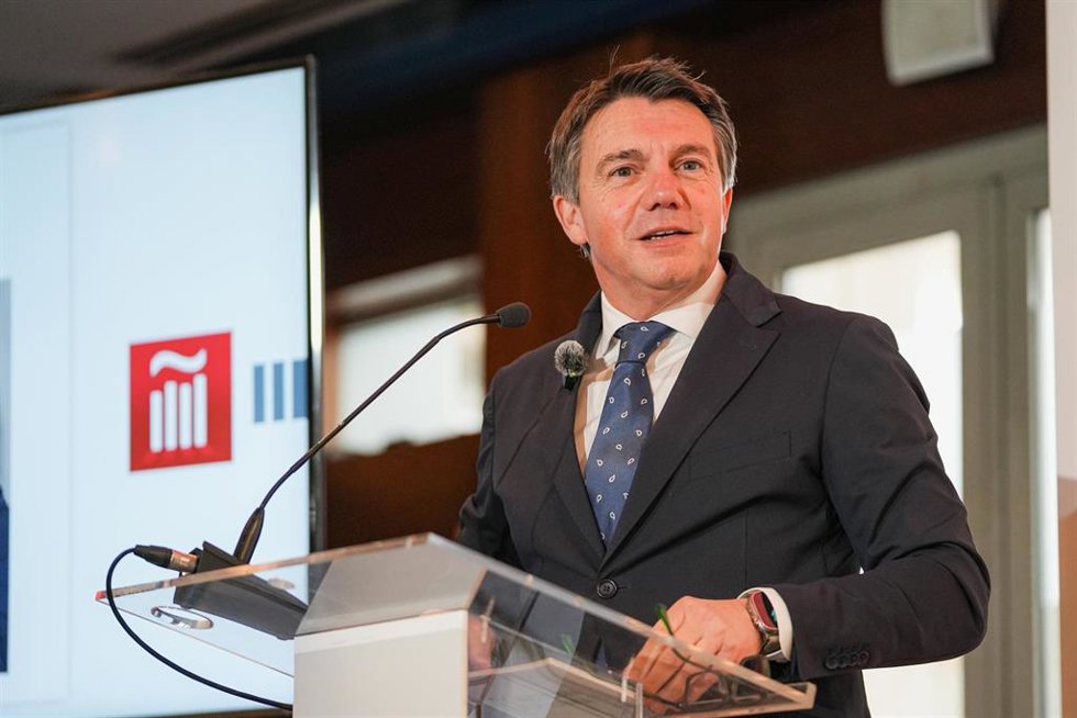 El presidente de Hostelería de España, José Luis Álvarez Almeida, durante la asamblea general de la asociación