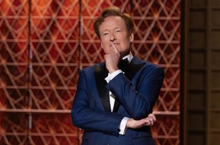 Conan O'Brien repetirá como presentador de los Oscar por tercer año consecutivo
