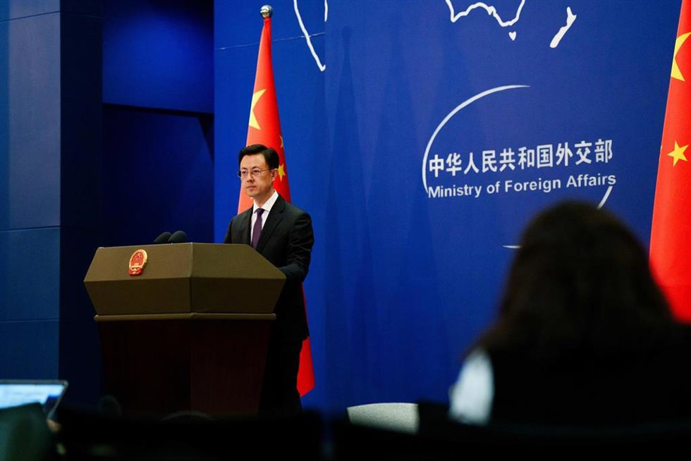 Archivo - El portavoz del Ministerio de Exteriores de China, Guo Jiakun, en rueda de prensa.