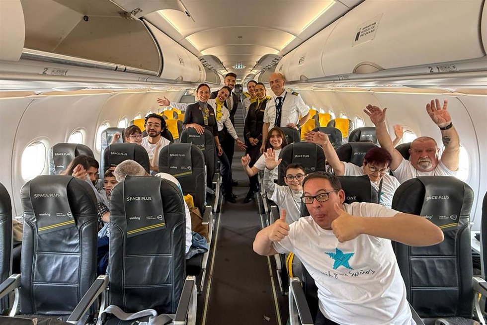 Imagen de un vuelo de Vueling y Mil y Un Sueños