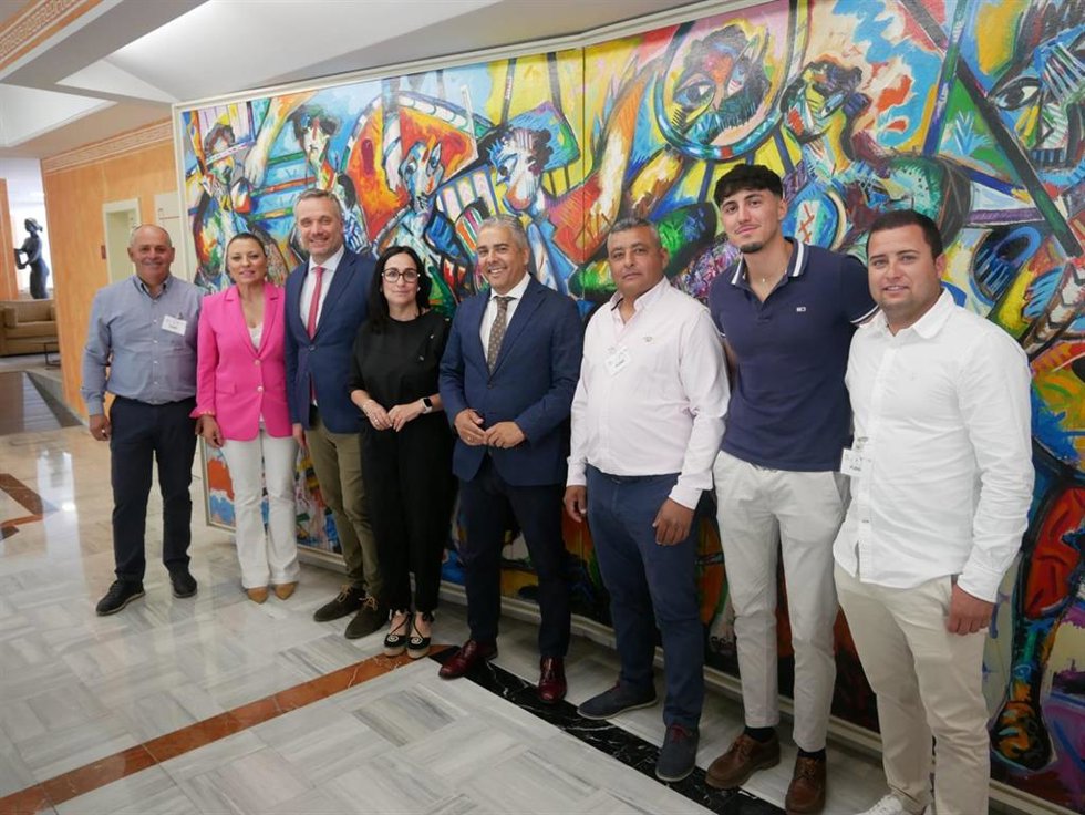La Comunidad de Regantes de Fortuna en la Asamblea Regional con los diputados del PP