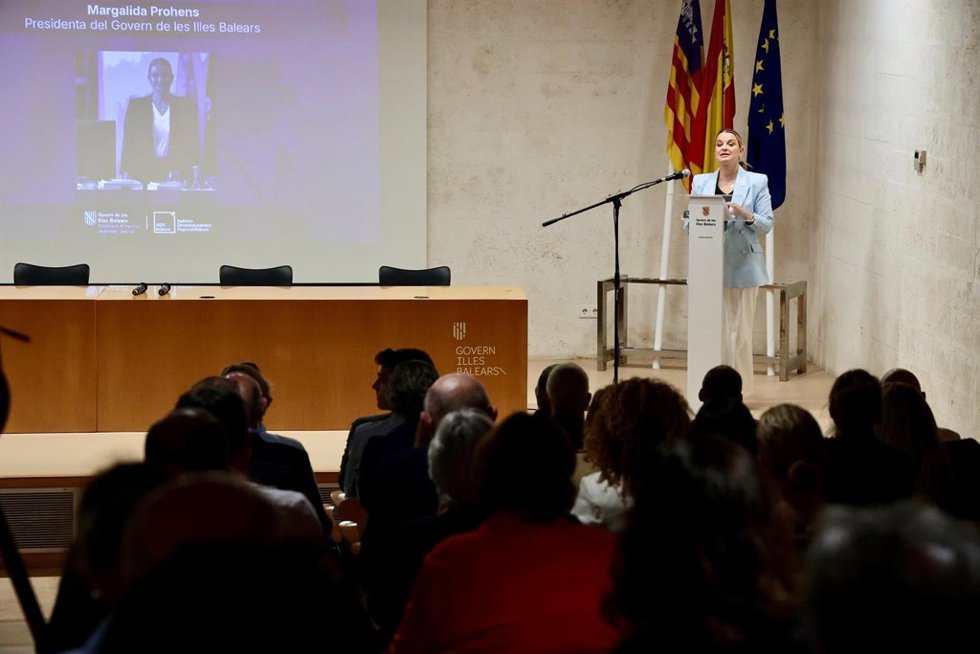 La presidenta del Govern, Marga Prohens, en la jornada 'Hablemos de industria'.