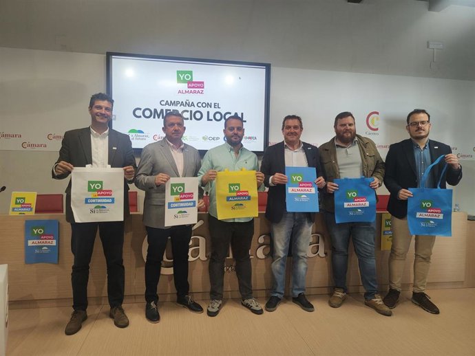 Presentación de la campaña del comercio local en apoyo a la continuidad de la Central Nuclear de Almaraz