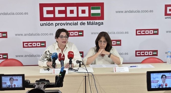La secretaria de políticas sociales de CCOO de Andalucía, Inmaculada Allende, y la secretaria de políticas sociales de CCOO de Málaga, Trinidad Salcedo.