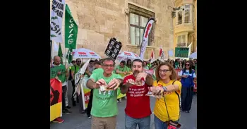 Educació xifra el seguiment de la tercera jornada de la vaga en el 24,5% amb dades de les 13.00 hores