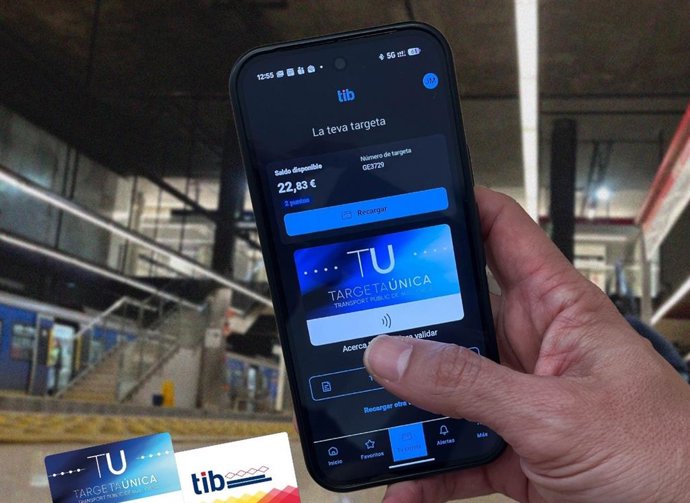 El Govern prueba la Tarjeta Única de transporte público en los móviles para los usuarios de metro.