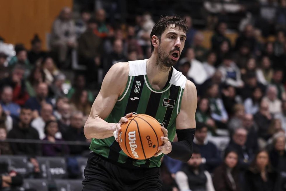 Archivo - Ante Tomic (Asisa Joventut) en un partido de la Liga Endesa en Badalona