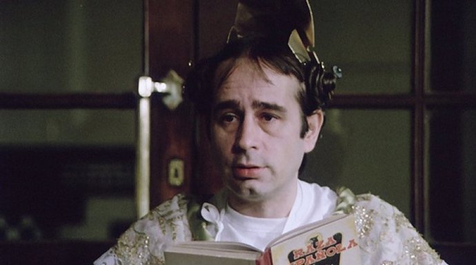 La Filmoteca projecta l'"emblemàtica" 'Con el culo al aire' de Carles Mira