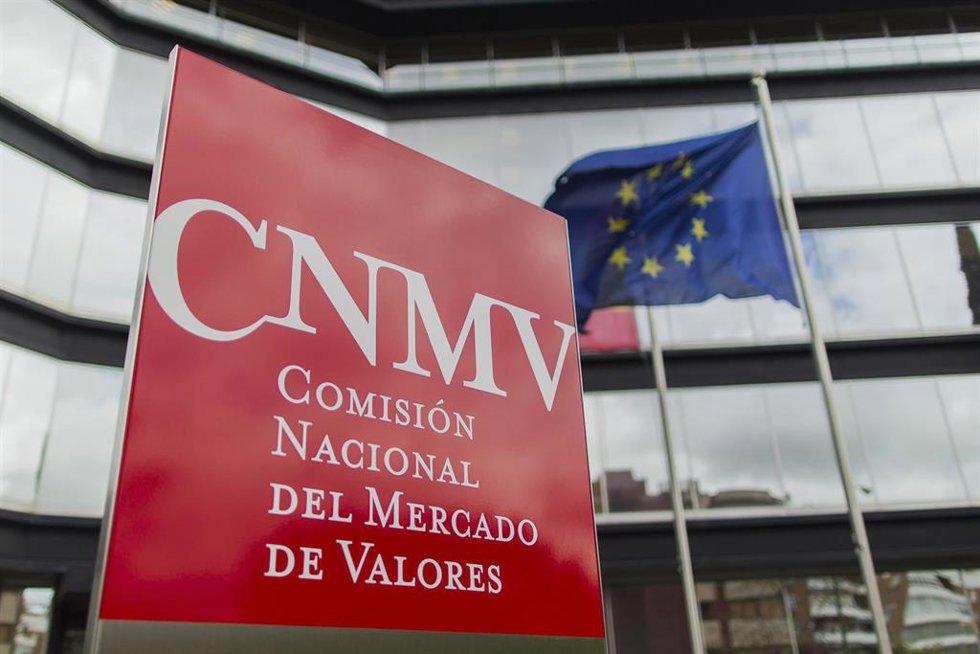 Archivo - CNMV, fachada de la Comisión Nacional del Mercado de Valores.