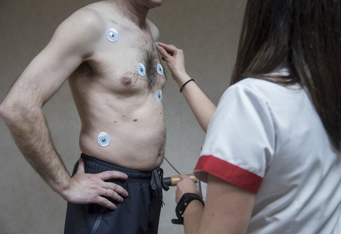 Archivo - La Unidad de Hemodinámica de HM CIEC creció un 32% en 2025, en el que realizó 1.448 procedimientos coronarios