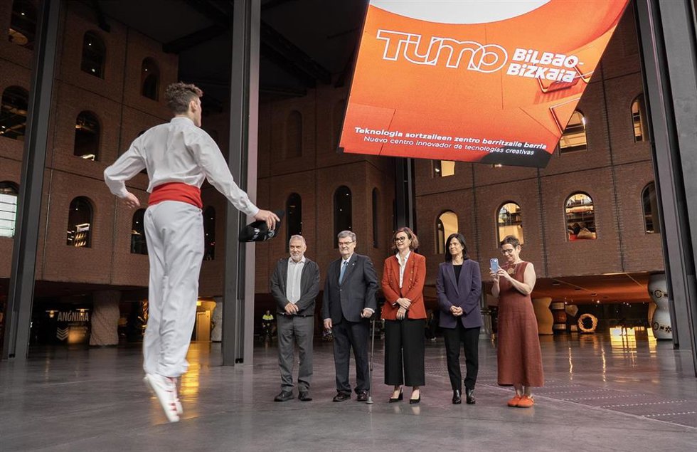 Inauguración del centro TUMO Bilbao-Bizkaia en Azkuna Zentroa