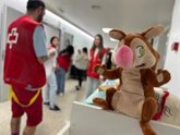 Foto: Cruz Roja Juventud atendió a más de 50.000 personas en 2025 en 70 centros hospitalarios de 16 comunidades autónomas