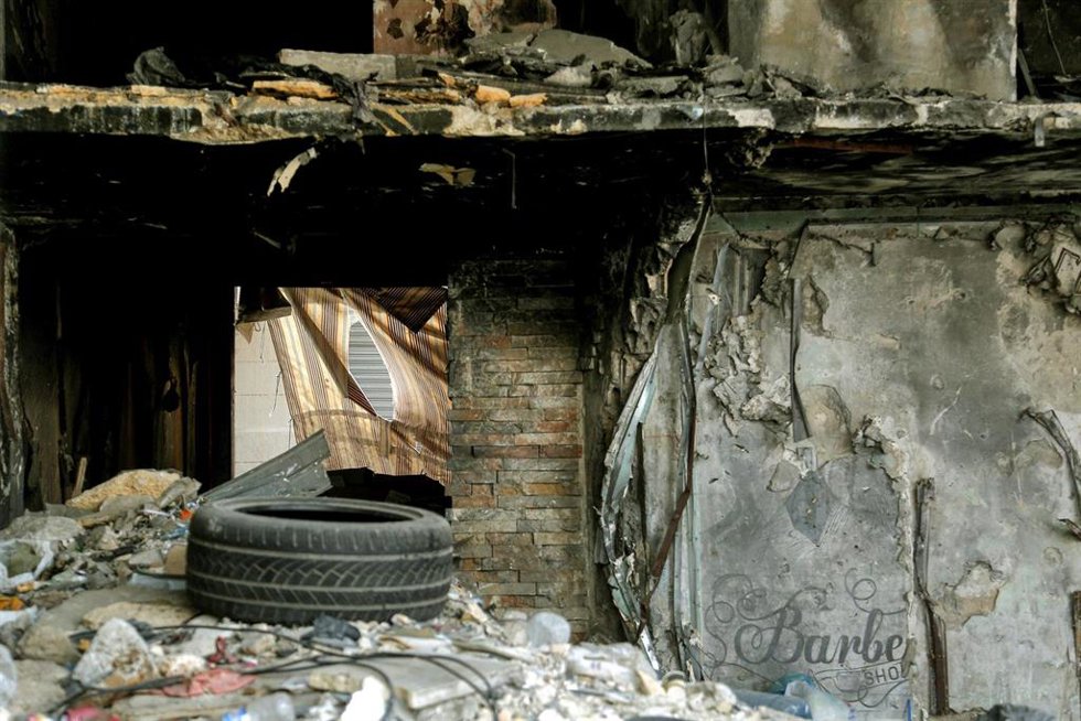 Restos y escombros en una vivienda en Nabatiyé, en el sur de Líbano, tras ataques israelíes