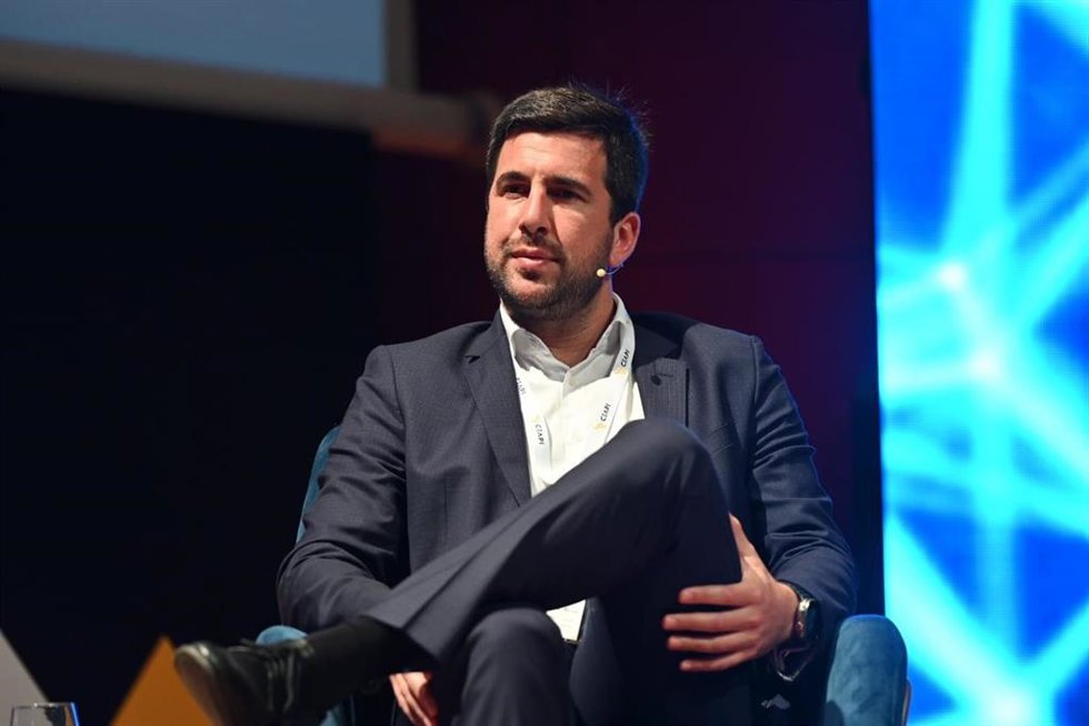 Archivo - El presidente y consejero delegado de Cox Energy, Enrique Riquelme, durante su participación en el VI Congreso Ceapi