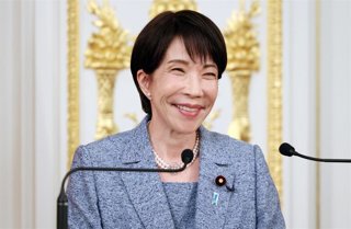 Archivo - La primera ministra de Japón, Sanae Takaichi, durante una comparencia en la capital, Tokio (archivo)