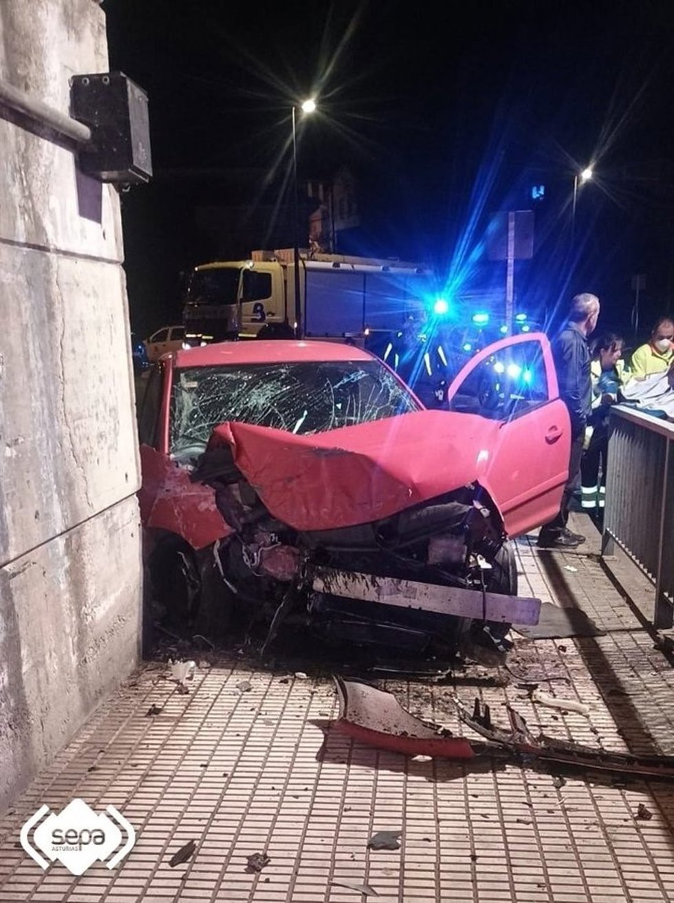 Coche accidentado