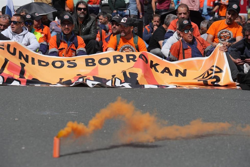 Trabajadores de Tubos Reunidos se concentran en Bilbao