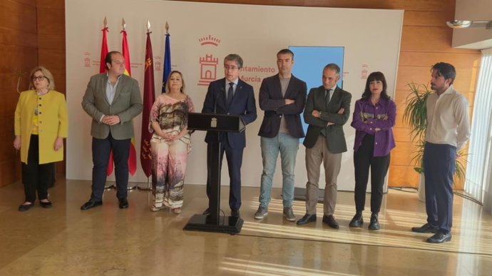 Presentación de la campaña 'Compra con corazón'