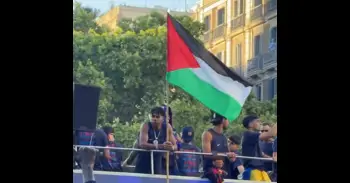 Israel acusa a Lamine Yamal de "incitar el odio" por ondear la bandera de Palestina