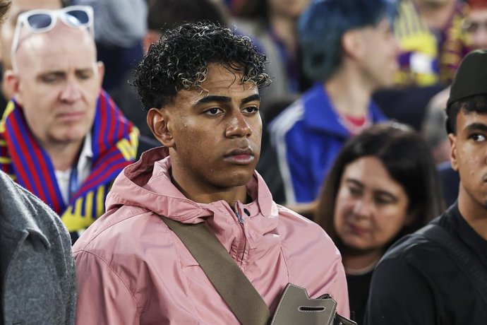 Lamine Yamal, do FC Barcelona, é visto durante a partida de futebol da LaLiga EA Sports, disputada entre o FC Barcelona e o Real Madrid C.F. no estádio Spotify Camp Nou, em 10 de maio de 2026, em Barcelona, Espanha.