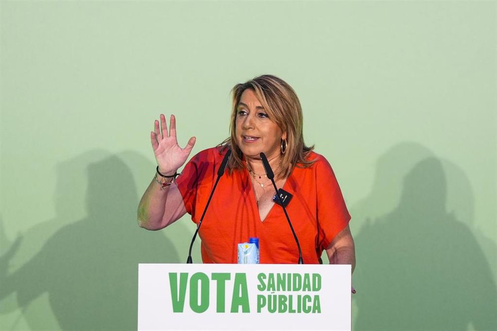 La senadora del PSOE y expresidenta de la Junta de Andalucía, Susana Díaz, durante un acto público de campaña. A 13 de mayo de 2026 en Sevilla (Andalucía, España).