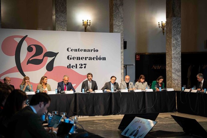 Esta Comisión Nacional tiene el cometido de impulsar y coordinar los actos que se realicen en torno a la celebración de la Generación del 27 en todo el territorio español y a nivel internacional.