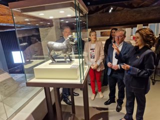 La pieza está situada en la cuarta planta del espacio expositivo, dependiente de la Diputación de Teruel, que está dedicada a la historia contemporánea de la ciudad