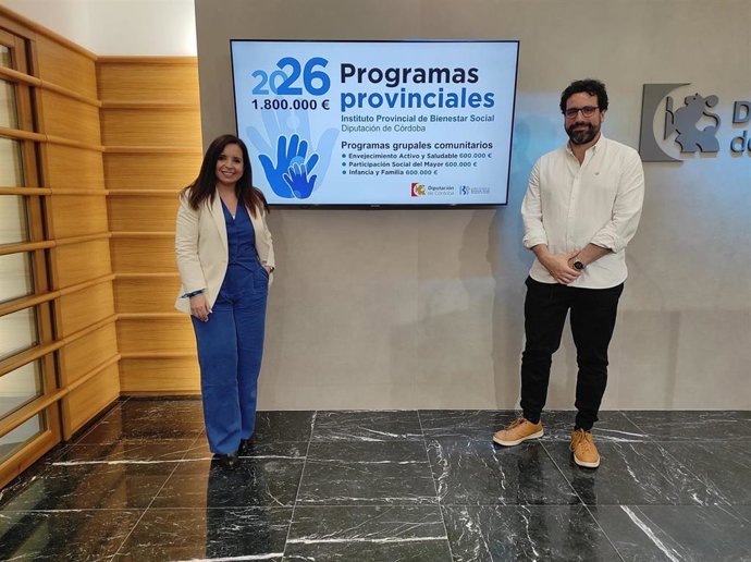 La delegada de Derechos Sociales y presidenta del IPBS, Irene Aguilera, en la presentación de los programas de Envejecimiento Activo, Participación Social e Infancia y Familia.