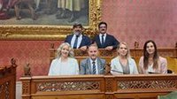 La oposición en el Consell critica la presencia de Bestard en el pleno y pide a Galmés que le cese