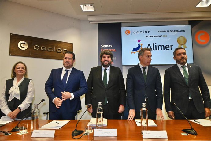El presidente de la Región de Murcia, Fernando López Miras, participó hoy en la Asamblea General de la Confederación Comarcal de Organizaciones Empresariales de Lorca (Ceclor)