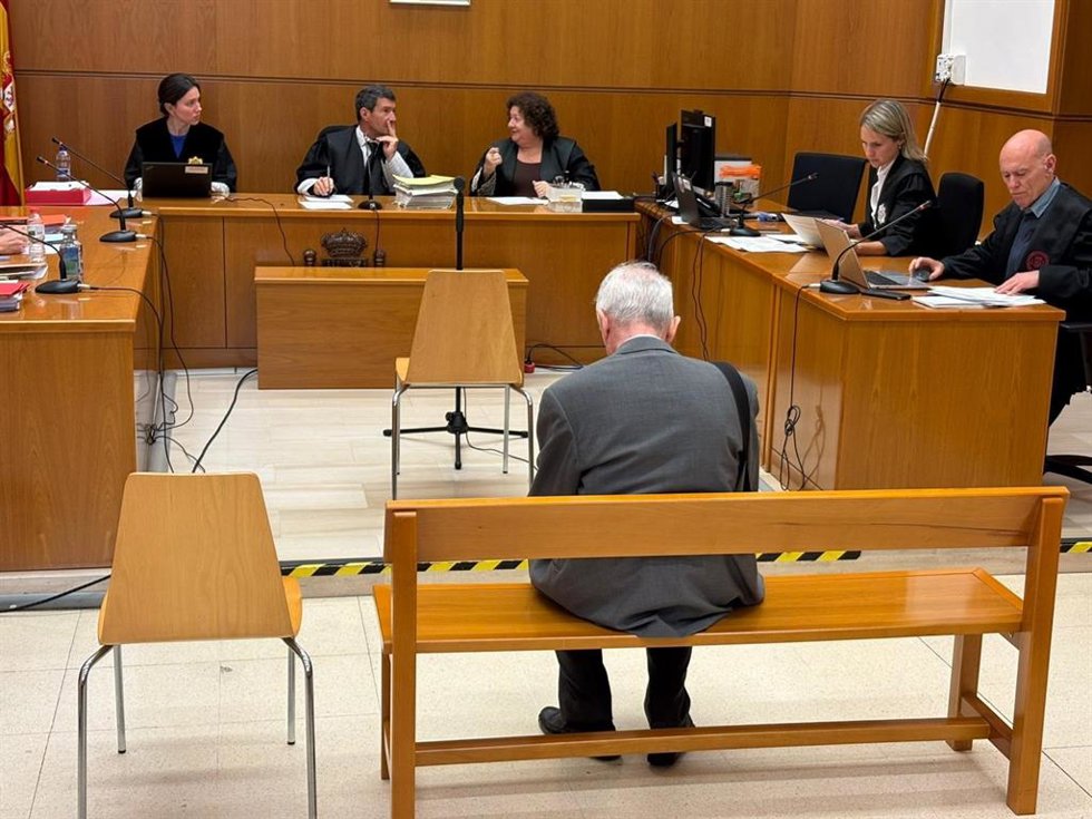 Un alumno del Manyanet Sant Andreu afirma que el padre Calvet le hizo tocamientos y lo amenazó