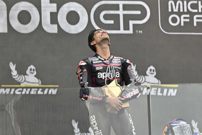 MARTIN Jorge (spa), Aprilia Racing, Aprilia RS-GP26, podium, portrait, winner during the 2025 MotoGP Michelin Grand Prix de France from May 8 to 10th 2026 at the Circuit Bugatti in Le Mans, France - Photo Studio Milagro / DPPI