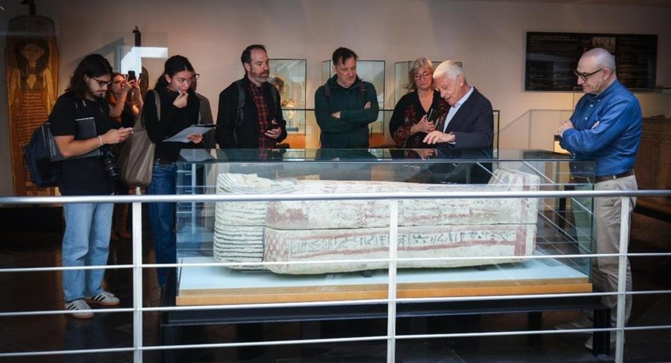 El Museu Egipci de Barcelona incorpora un sarcófago antropoide completo a su colección