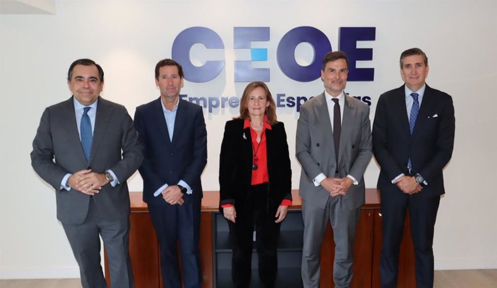 Acuerdo de incorporación de Amper a la Confederación Española de Organizaciones Empresariales (CEOE).