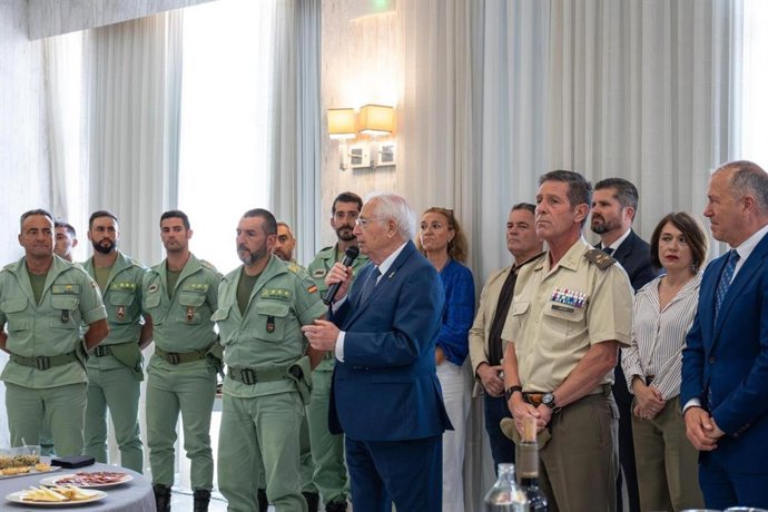 El presidente de la Ciudad Autónoma de Melilla, Juan José Imbroda (PP), durante una recepción a La Legión.