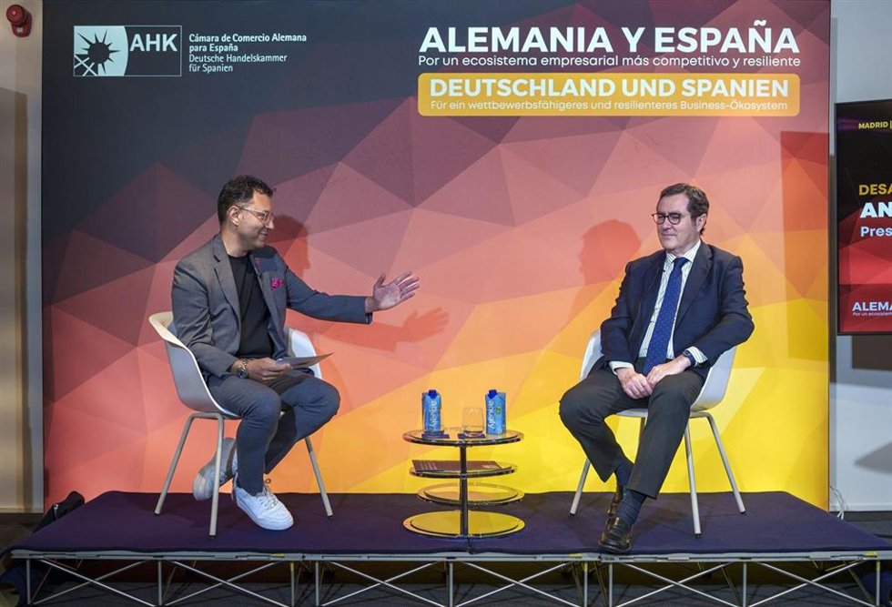La Cámara Alemana y la CEOE reivindican la cooperación hispano-alemana como "palanca" de la industria.