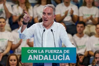 El vicesecretario de Política Autonómica y Local y Análisis Electoral del PP, Elías Bendodo, en un acto de partido. Imagen de archivo. 