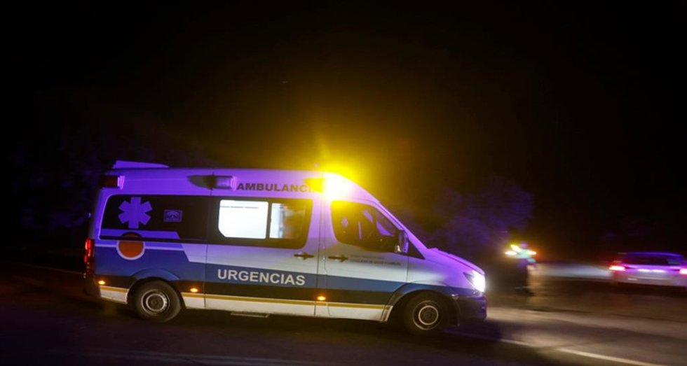 Una ambulancia.