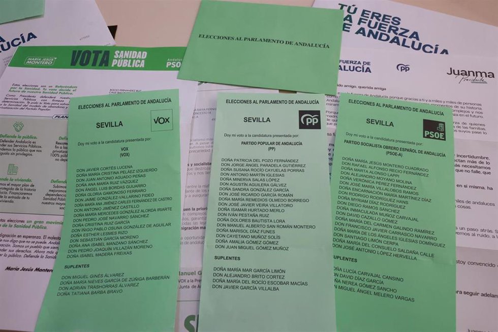 Distintas listas electorales de la provincia de Sevilla a las elecciones del 17M.