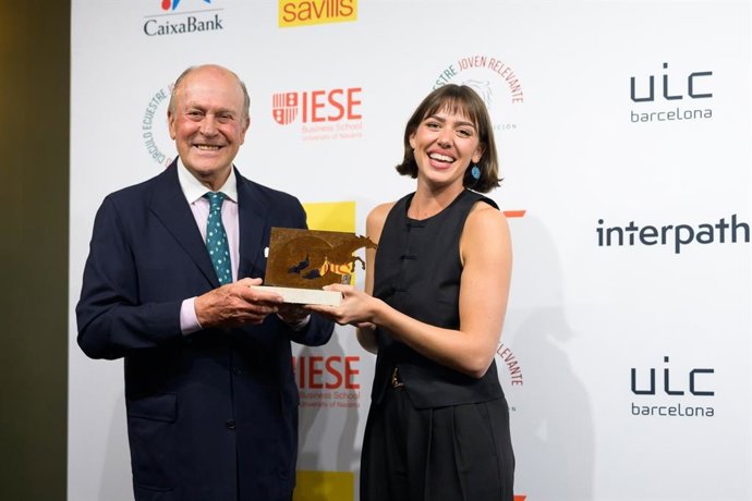 Moment del lliurament del premi