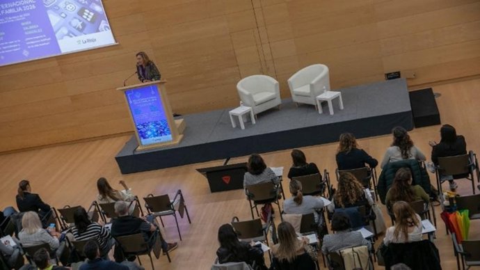 Jornada sobre Bienestar Digital, Menores e Inteligencia Artificial