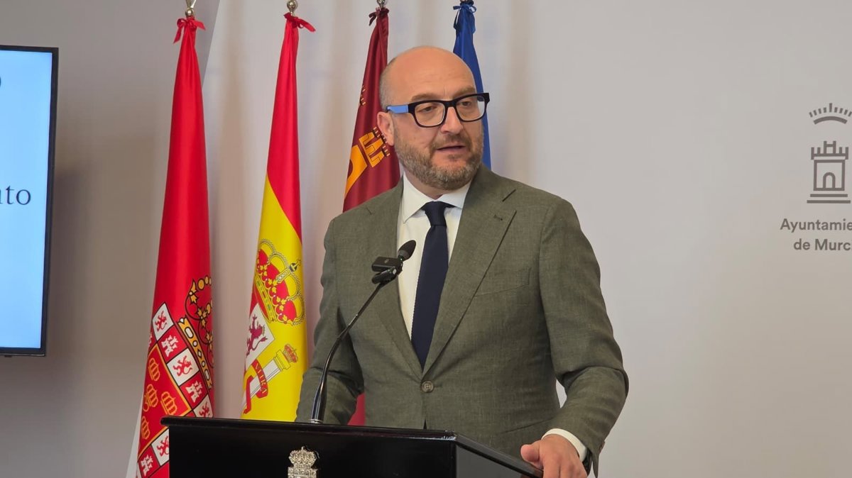 Murcia impulsa las obras para dotar de aceras y zonas verdes la urbanización  Mirador de Agridulce  en Espinardo