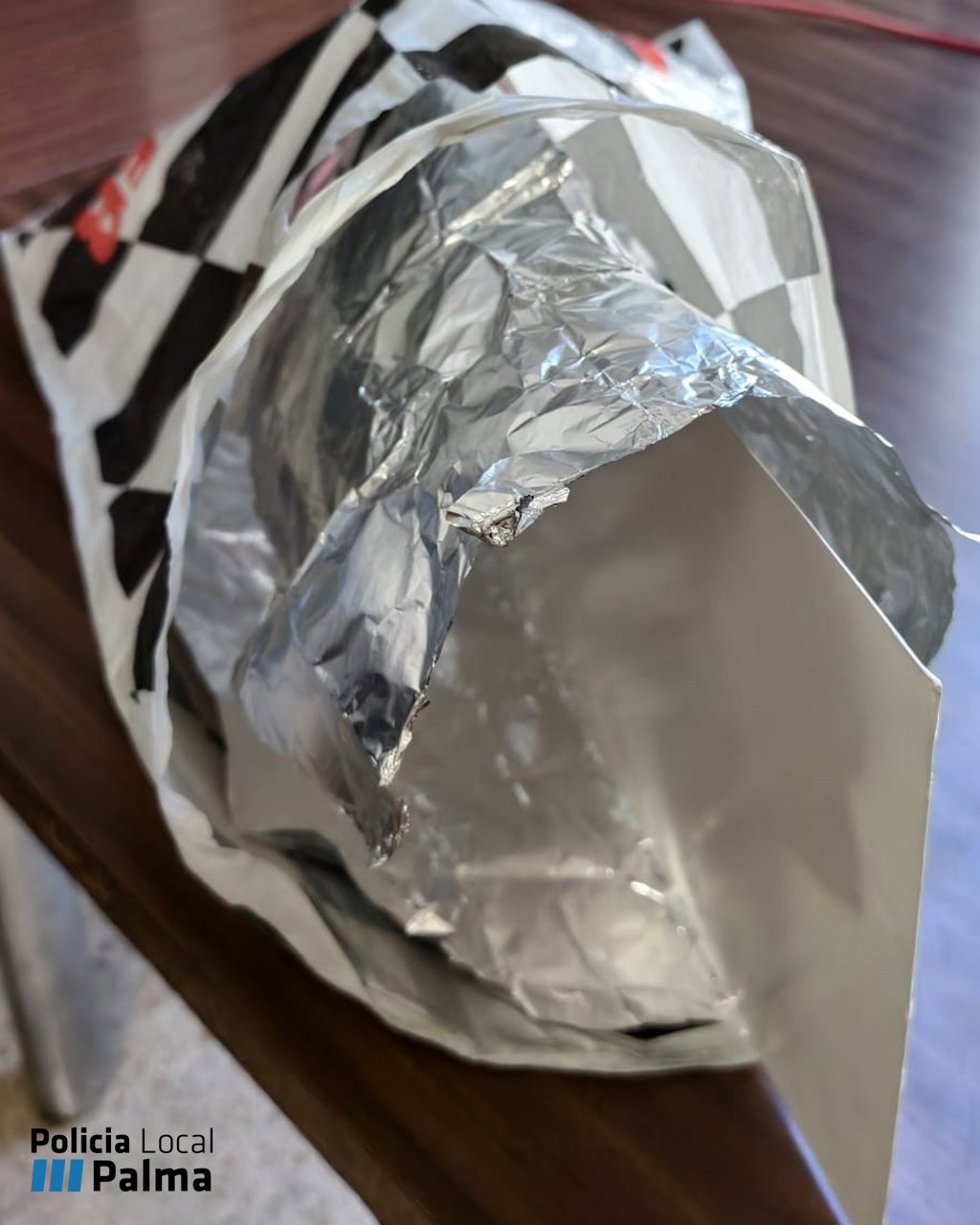 Material destinado a eludir sistemas de alarma en establecimientos comerciales