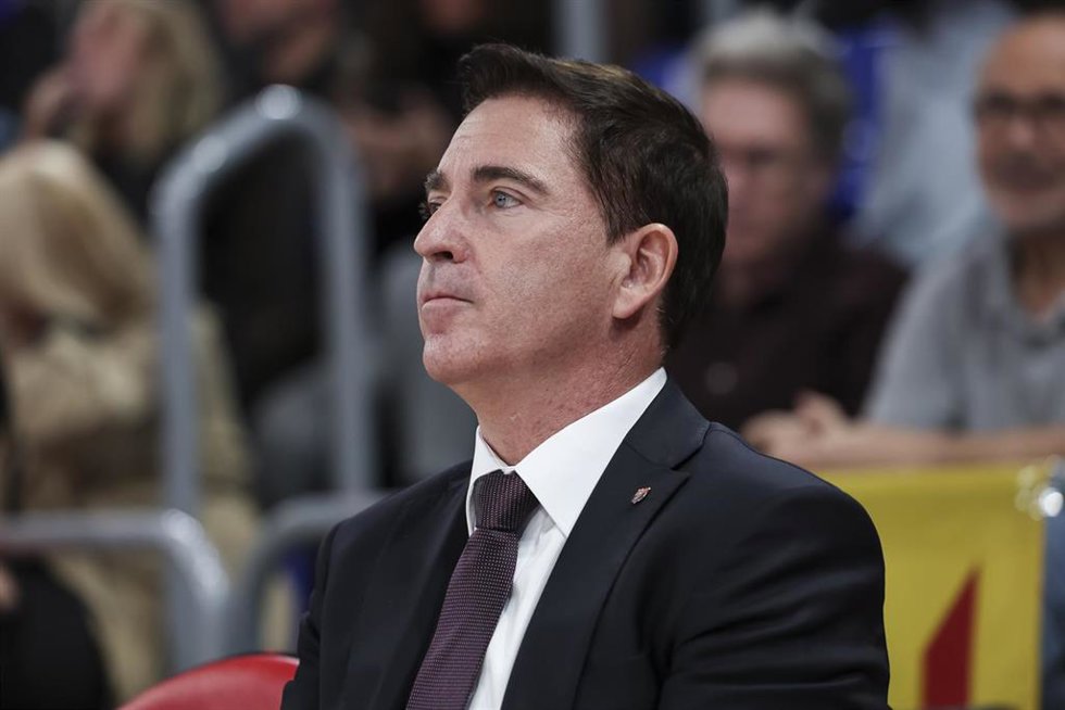 Archivo - El entrenador del Barça, Xavi Pascual, en un partido de Euroliga en el Palau Blaugrana