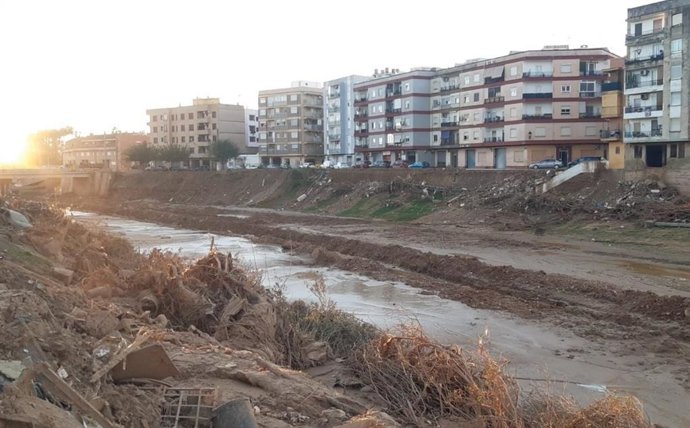 Archivo - Arxiu - El barranc del Poyo al seu pas per Paiporta 