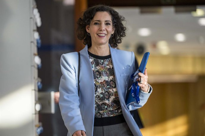 Archivo - March 4, 2026: Hadja Lahbib , EU Commissioner for Preparedness and Crisis Management; Equality  arrives for the weekly meeting of the College of Commissioners at the European Commission headquarters in Brussels, Belgium, Wednesday, 04.03.2026. T