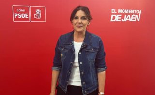 La portavoz de campaña del PSOE-A, Ángeles Férriz
