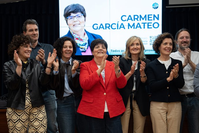 Carmen García Mateo (c) es elegida como rectora de la Universidade de Vigo, durante la segunda vuelta de las elecciones a la rectoría de la Universidade de Vigo, a 15 de mayo de 2026, en Vigo, Pontevedra, Galicia (España).