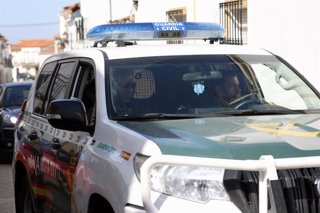 Archivo - Coches de la Guardia Civil en imagen de archivo. 